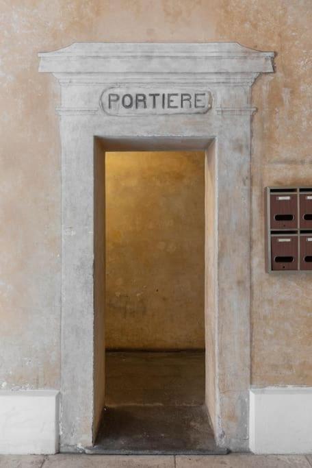 Stunning Center Rome Apartment Exterior photo